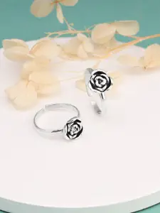 GIVA 925 Oxidized Silver Rhodium Plated Adjustable Rose Toe Rings
