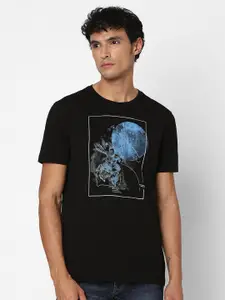 SPYKAR Graphic Printed Slim Fit Cotton T-shirt