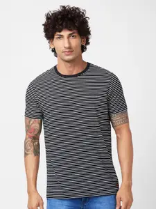SPYKAR Striped Slim Fit Cotton T-shirt
