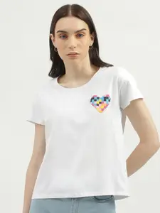 United Colors of Benetton Round Neck Applique Cotton T-shirt
