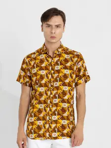Snitch Classic Geometric Printed Spread Collar Casual Shirt