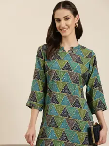 SHOWOFF Geometric Printed Mirror Work Straight kurta