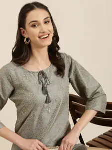 SHOWOFF Ethnic Motifs Printed Tie Up Neck Cotton Silk Kurta