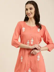 SHOWOFF Floral Embroidered Thread Work Kurta