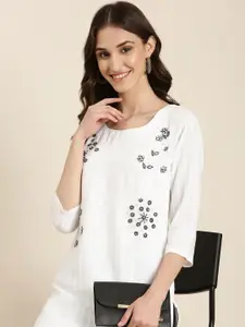 SHOWOFF Embroidered Beads and Stones Kurta