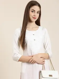 SHOWOFF Ethnic Motifs Yoke Design Thread Work Kurta