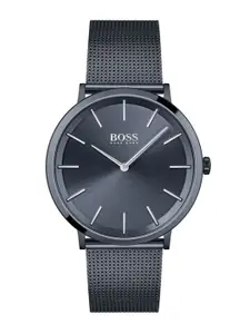 BOSS Men Brass Dial & Stainless Steel Bracelet Style Straps Analogue Watch 1513827