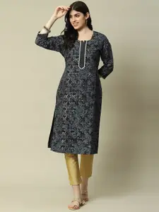 Rangriti Floral Printed Round Neck Kurta