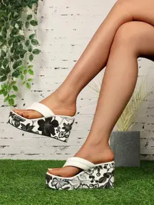 Shoetopia Girls Printed Open Toe Flatform Heels