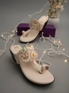 Shoetopia Girls Embroidered One Toe Comfort Heels
