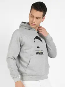 Campus Sutra Typographic Printed Hooded Cotton Pullover Sweatshirt