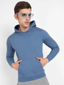 Campus Sutra Hooded Cotton Pullover Sweatshirt