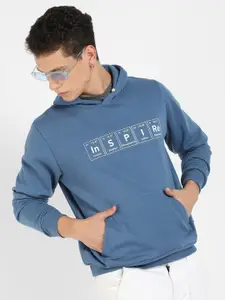 Campus Sutra Typographic Printed Hooded Cotton Pullover Sweatshirt