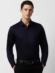 Peter England Opaque Slim Fit Pure Cotton Formal Shirt