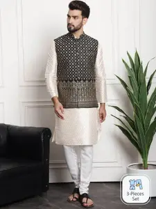 SOJANYA Paisley Woven Design Straight Kurta With Churidar
