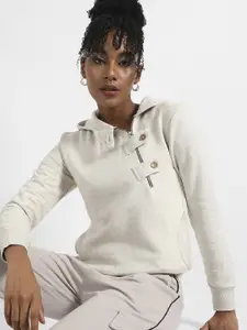 Campus Sutra Hooded Long Sleeve Sweatshirt