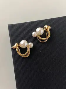 VIEN Gold-Plated Contemporary Pearl Beaded Studs Earrings
