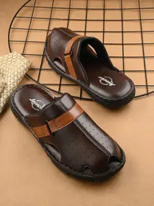 LEONCINO Men Perforated Comfort Sandals