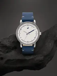 Fastrack Men Leather Straps Analogue Watch 3278SL05