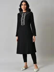 W Floral Yoke Design Thread Work Acrylic A-Line Kurta