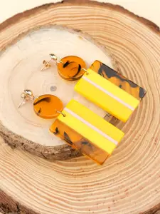 XPNSV Geometric Resin Drop Earrings