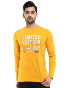V-Mart Typography Printed Slim Fit Cotton T-shirt