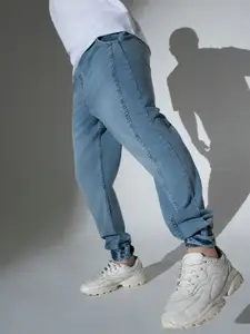 Hubberholme Men Clean Look Relaxed Fit Stretchable Joggers