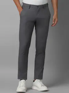 Louis Philippe Sport Men Grey Textured Slim Fit Cotton Regular Trousers