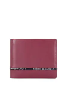 Tommy Hilfiger Men Textured Leather Two Fold Wallet