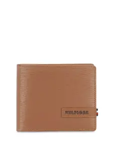 Tommy Hilfiger Men Textured Leather Two Fold Wallet