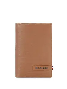 Tommy Hilfiger Men Textured Leather Passport Holder