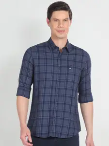 Arrow Sport Tartan Checks Twill Slim Fit Cotton Casual Shirt