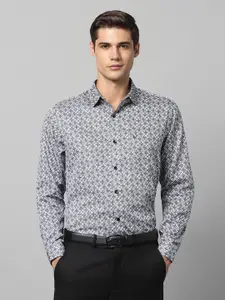 Allen Solly Geometric Printed Slim Fit Floral Opaque Cotton Formal Shirt