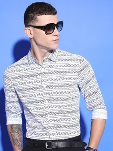 HIGHLANDER Geometric Printed Slim Fit Opaque Cotton Casual Shirt