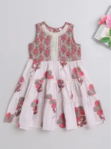 The Magic Wand Girls Floral Printed Round Neck Gathered Tiered Cotton Fit & Flare Dress