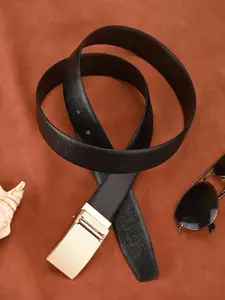 BuckleUp Men Leather Belt