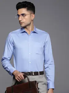 Louis Philippe Pure Cotton Classic Fit Cutaway Collar Formal Shirt