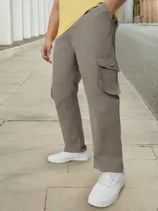 Urbano Plus Men Mid-Rise Cotton Cargos