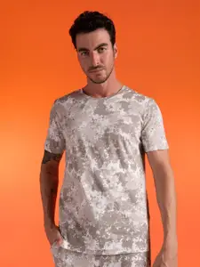 DeFacto Abstract Printed Cotton T-shirt