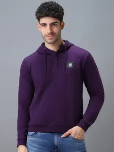 Urbano Fashion Men Solid Applique Cotton Hooded Sweatshirt