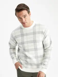 DeFacto Checked Round Neck Acrylic Pullover Sweater