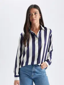 DeFacto Vertical Stripes Spread Collar Casual Shirt