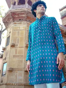 Be Desi Floral Printed Mandarin Collar Long Sleeve Kurta