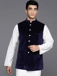 Manu Solid Mandarin Collar Nehru Jacket
