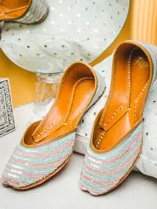 House of Pataudi Embellished Ethnic Mojaris