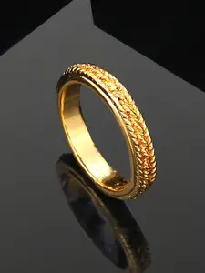 Estele Gold-Plated Textured Slip-On Finger Ring