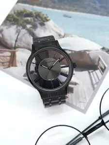 GIORDANO Men Textured Dial & Bracelet Style Straps Analogue Watch GZ-50093-33