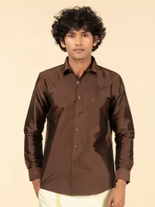 TATTVA Relaxed Slim Fit Spread Collar Casual Shirt
