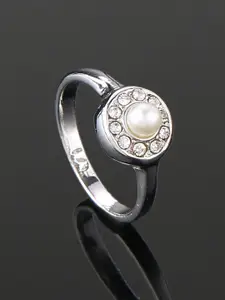 Estele Rhodium-plated Pearl-studded Finger Ring