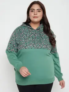 AUSTIVO Plus Size Animal Printed Hooded Fleece Sweatshirt